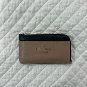 Kate Spade Black and Beige Zip Card Holder